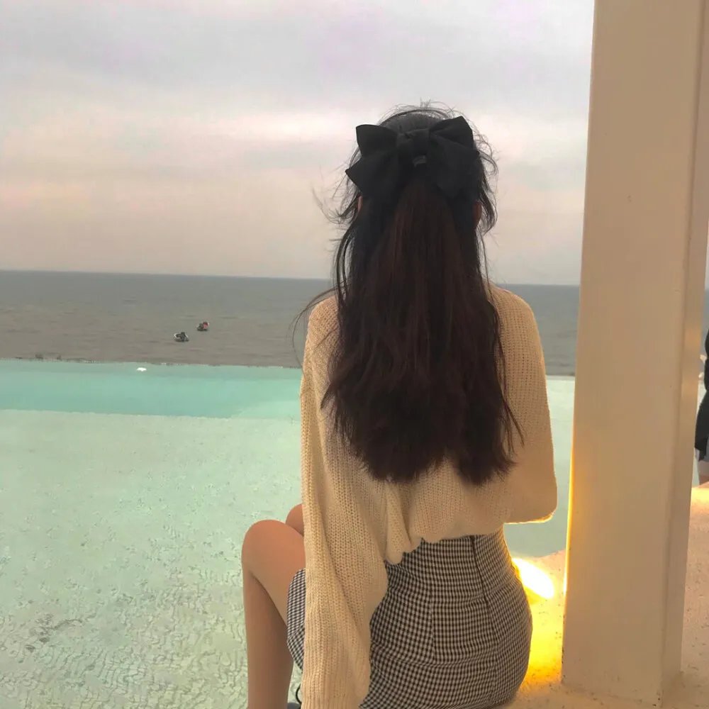 夜晚与片刻